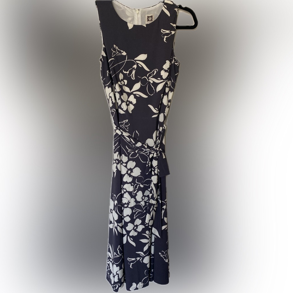 Anne Klein Gray and White Floral Dress